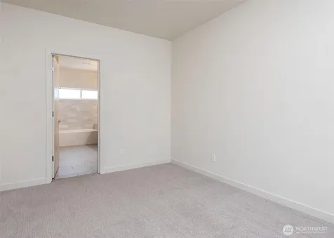 12032 33rd Ave NE Seattle WA 98125