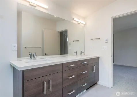 12032 33rd Ave NE Seattle WA 98125