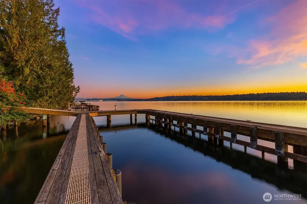 8001 West Mercer Street Mercer Island WA 98040