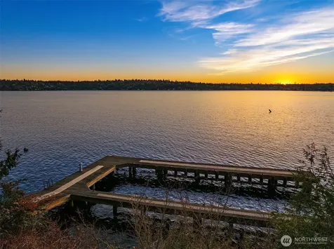 8001 West Mercer Street Mercer Island WA 98040