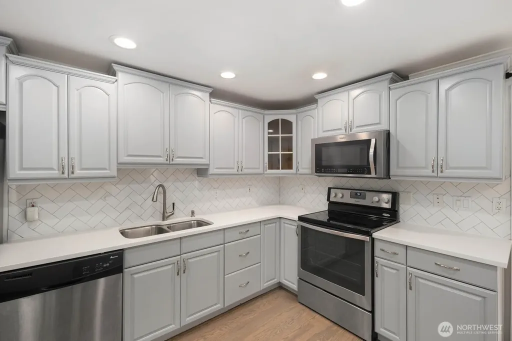 12716 NE 120th Street Kirkland WA 98034