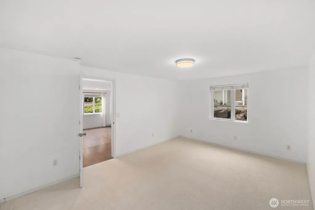 12716 NE 120th Street Kirkland WA 98034