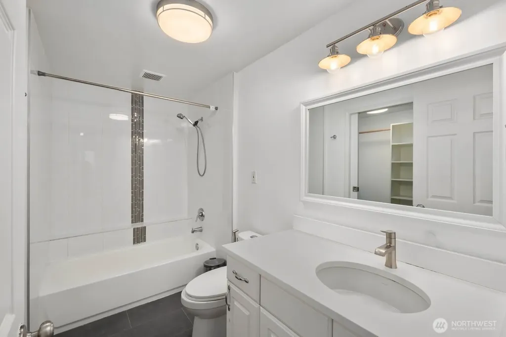 12716 NE 120th Street Kirkland WA 98034