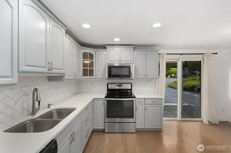 12716 NE 120th Street Kirkland WA 98034