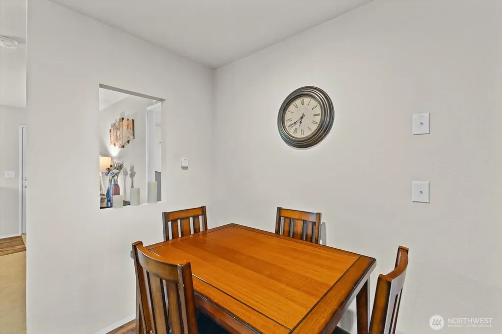 1018 Cook Road Sedro Woolley WA 98284