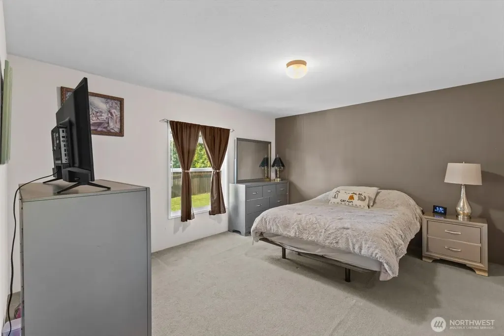 1018 Cook Road Sedro Woolley WA 98284