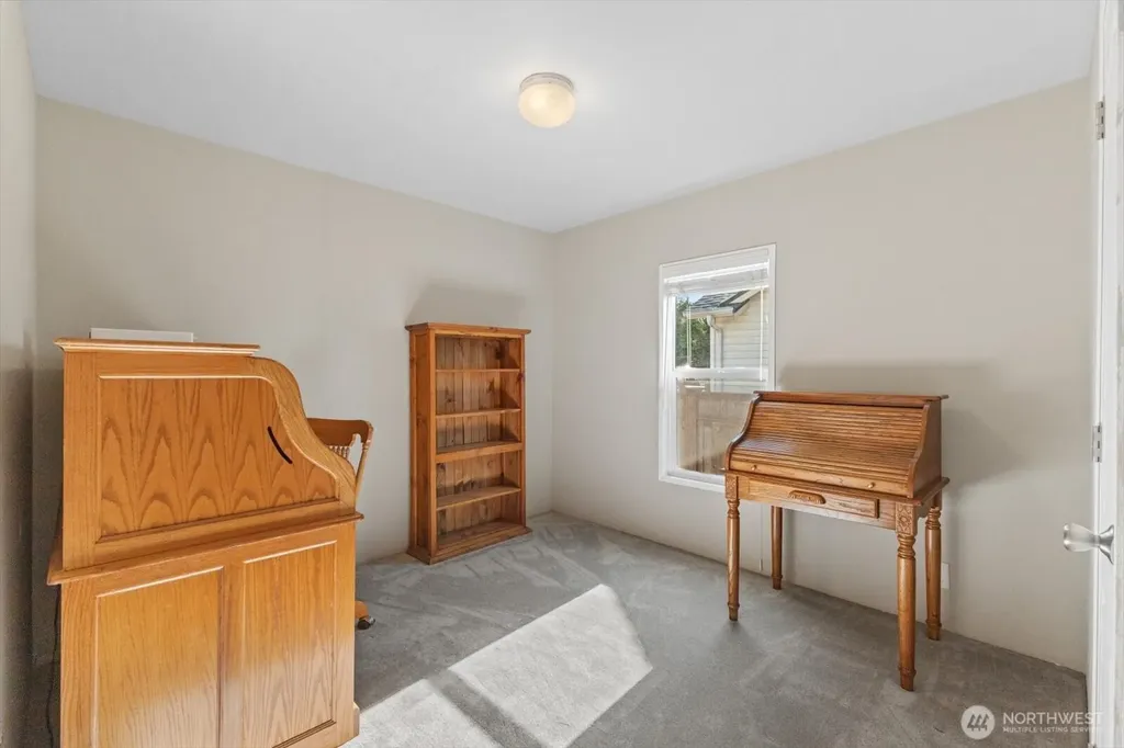 1018 Cook Road Sedro Woolley WA 98284