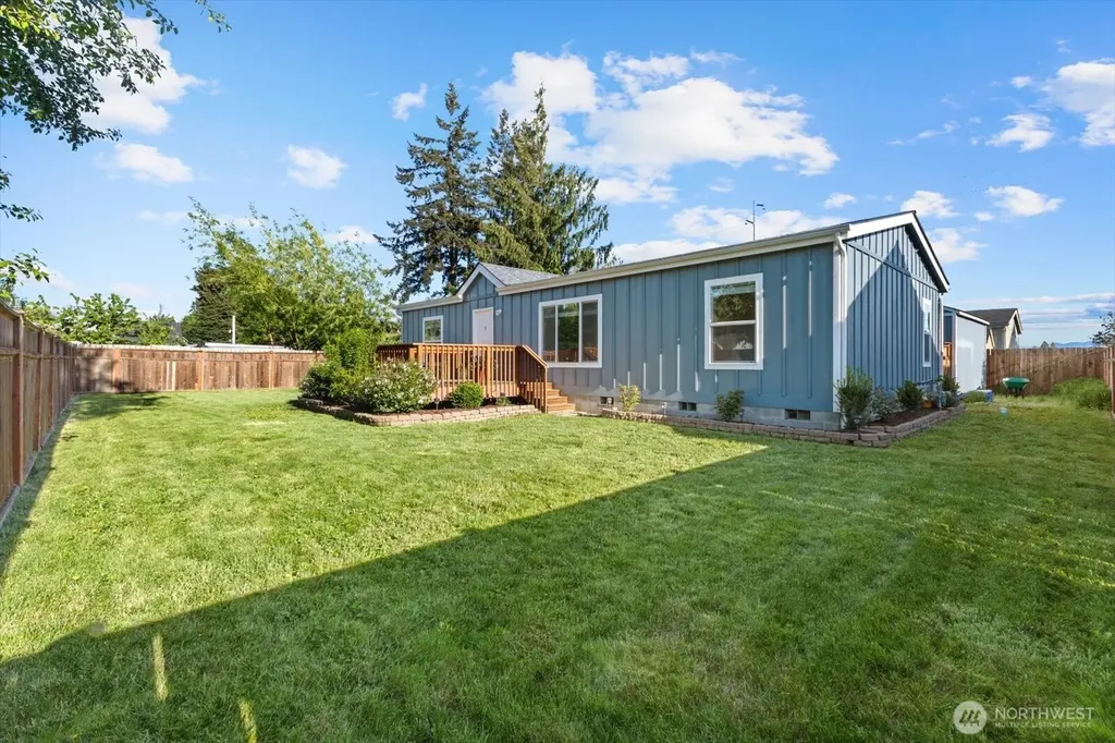 1018 Cook Road Sedro Woolley WA 98284