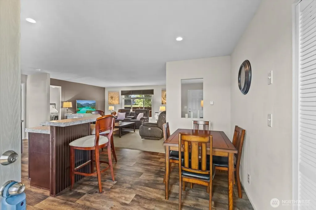1018 Cook Road Sedro Woolley WA 98284