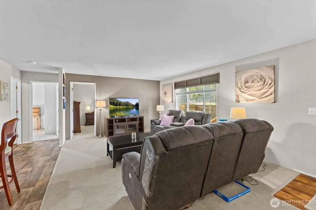 1018 Cook Road Sedro Woolley WA 98284