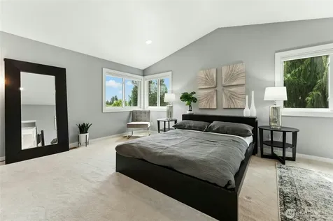15604 111th Avenue NE Bothell WA 98011