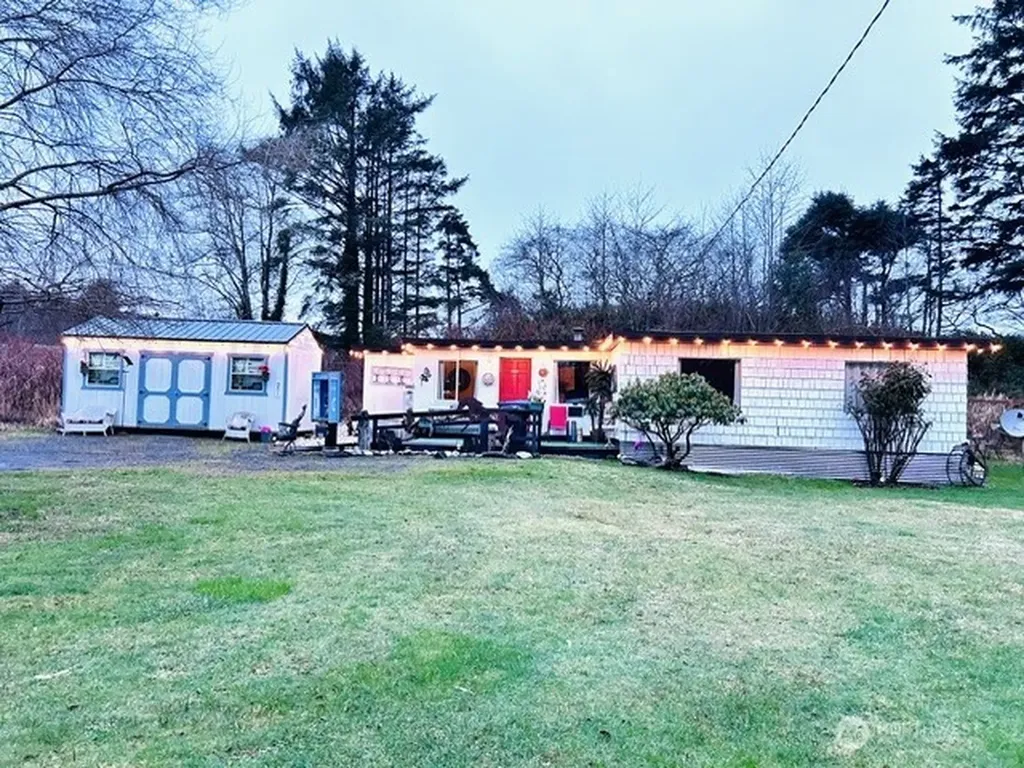 2595 State Route 109 Ocean Shores WA 98569