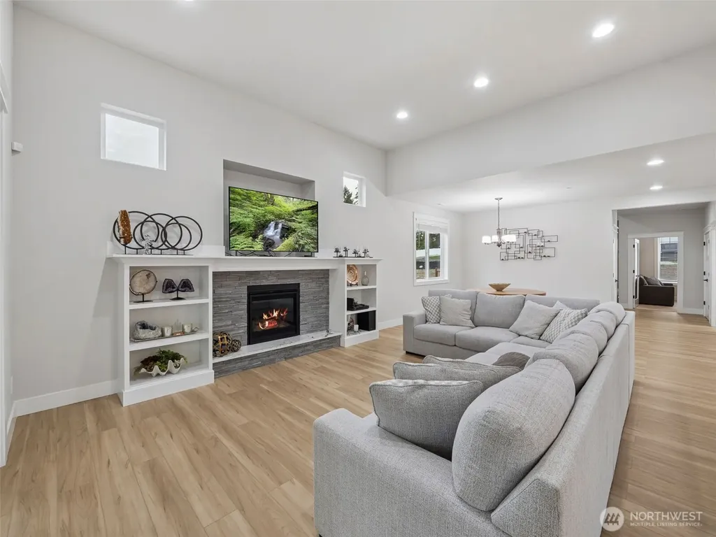 917 Tiedman Road NW Lakebay WA 98349