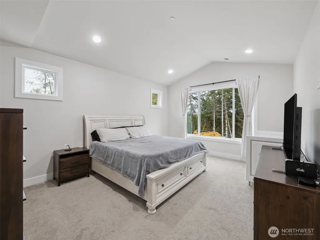 917 Tiedman Road NW Lakebay WA 98349