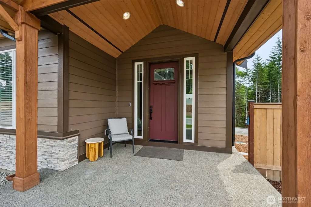 917 Tiedman Road NW Lakebay WA 98349