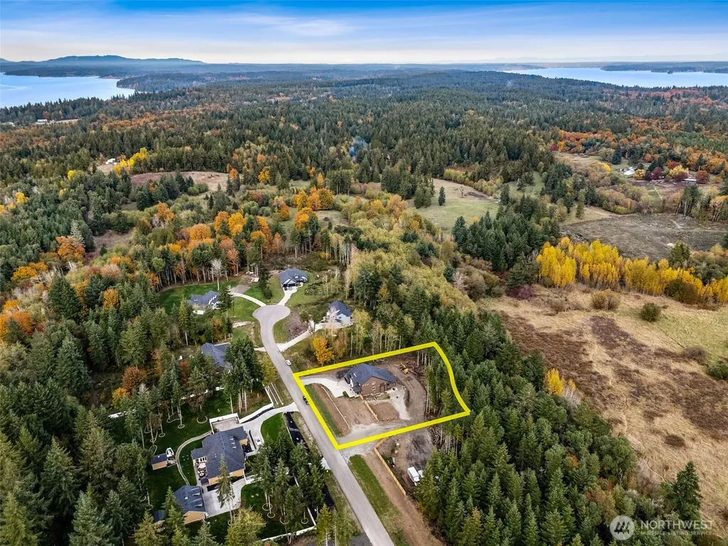 917 Tiedman Road NW Lakebay WA 98349