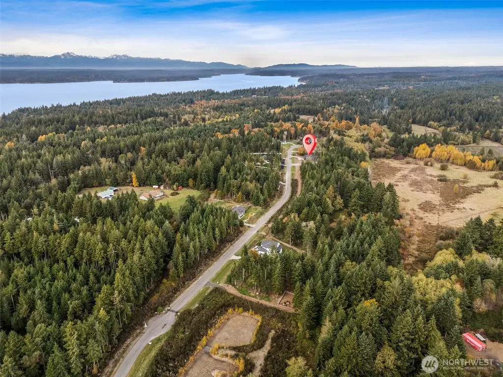 917 Tiedman Road NW Lakebay WA 98349