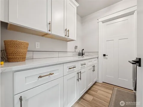 917 Tiedman Road NW Lakebay WA 98349