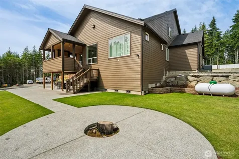 917 Tiedman Road NW Lakebay WA 98349