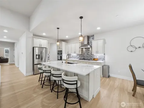 917 Tiedman Road NW Lakebay WA 98349