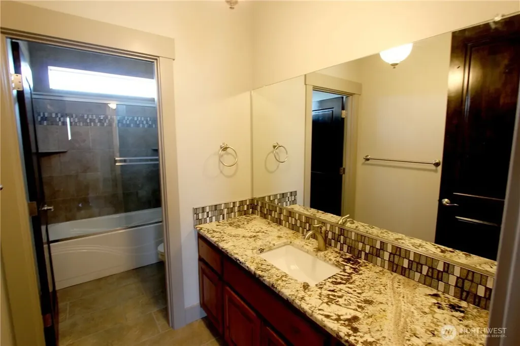 4400 SE 169th Court Vancouver WA 98683