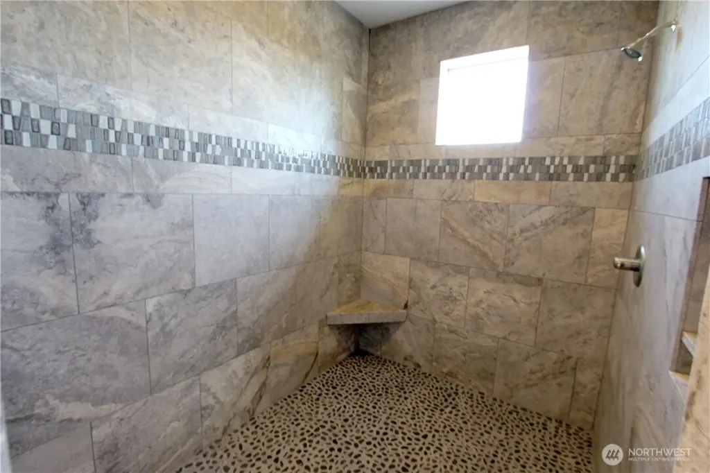 4400 SE 169th Court Vancouver WA 98683