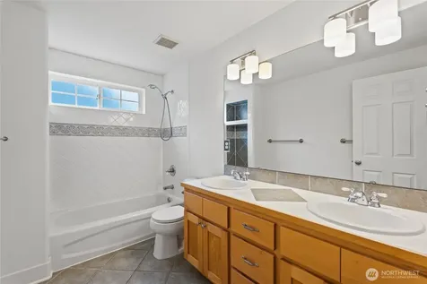 910 N 74th Street Seattle WA 98103