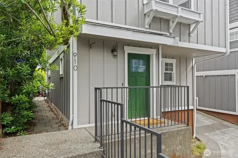 910 N 74th Street Seattle WA 98103