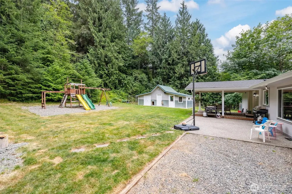 3120 Huddle Road Sedro Woolley WA 98284