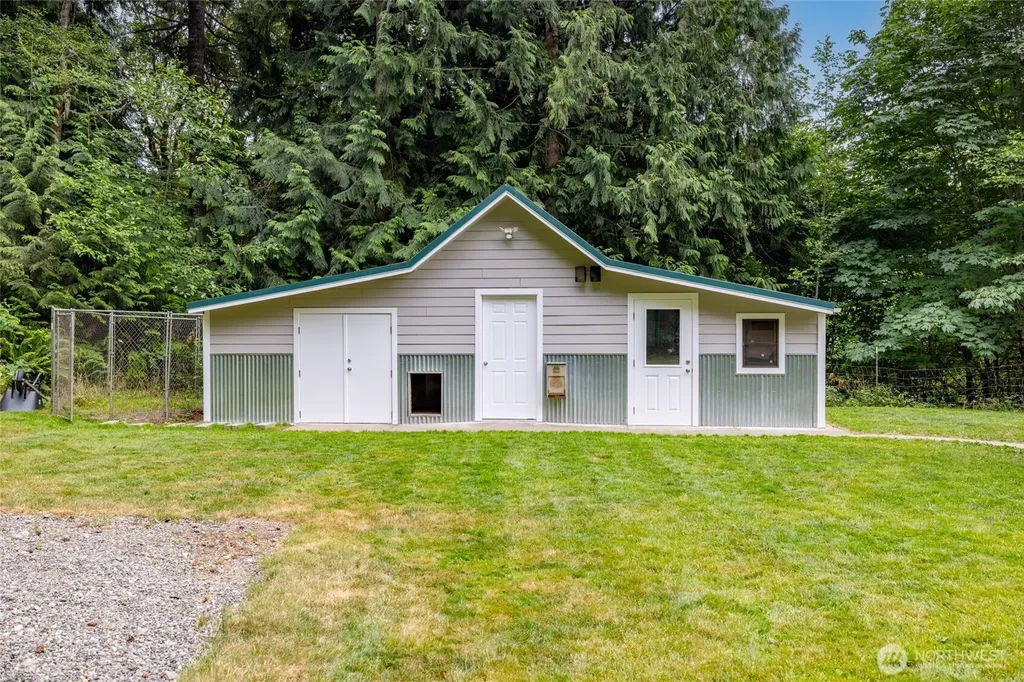 3120 Huddle Road Sedro Woolley WA 98284