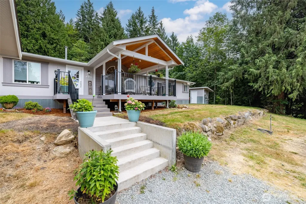3120 Huddle Road Sedro Woolley WA 98284
