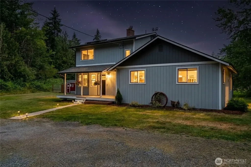 5917 306th Street NW Stanwood WA 98292