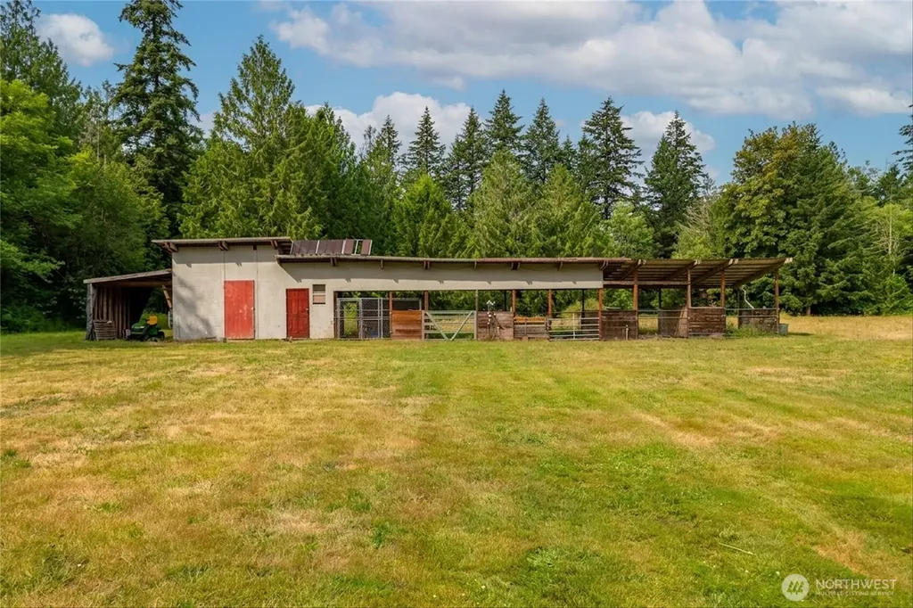 5917 306th Street NW Stanwood WA 98292