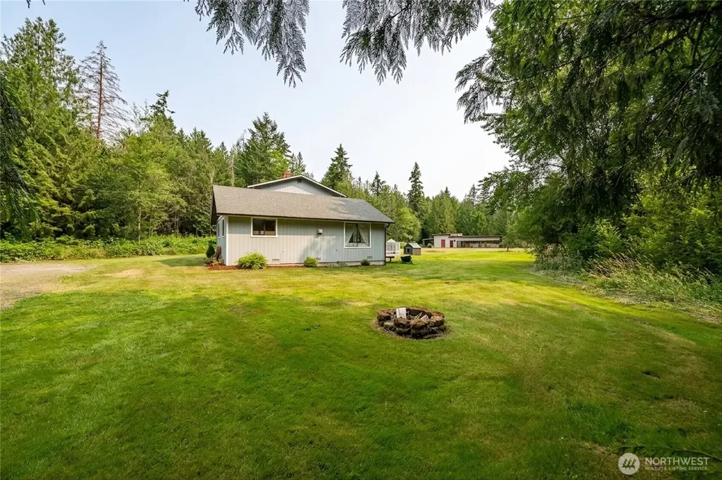 5917 306th Street NW Stanwood WA 98292