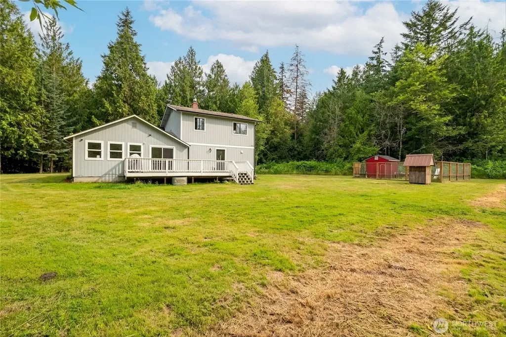 5917 306th Street NW Stanwood WA 98292