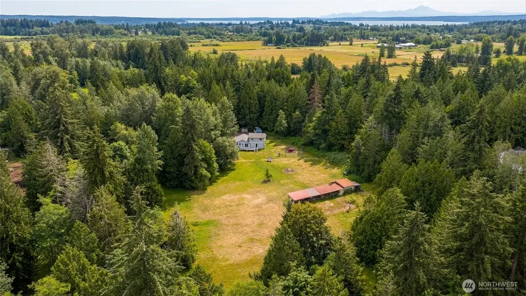 5917 306th Street NW Stanwood WA 98292