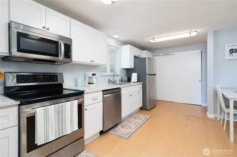 1634 Susan Court SE Tumwater WA 98501