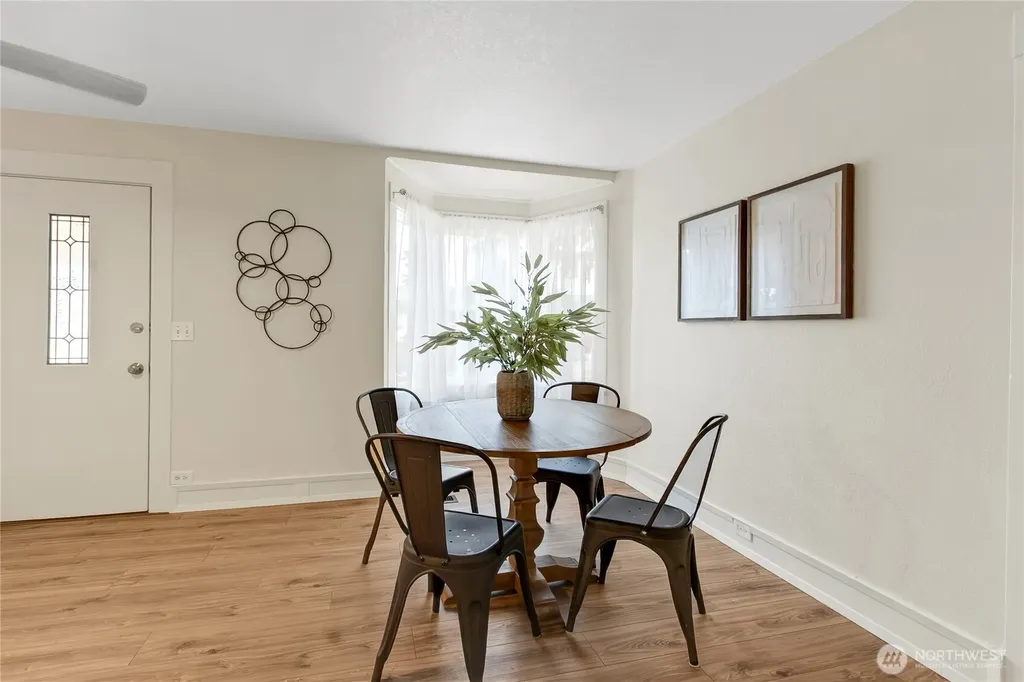 6826 S Montgomery Street Tacoma WA 98409
