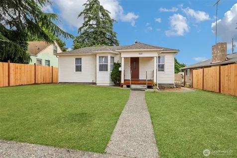 6826 S Montgomery Street Tacoma WA 98409