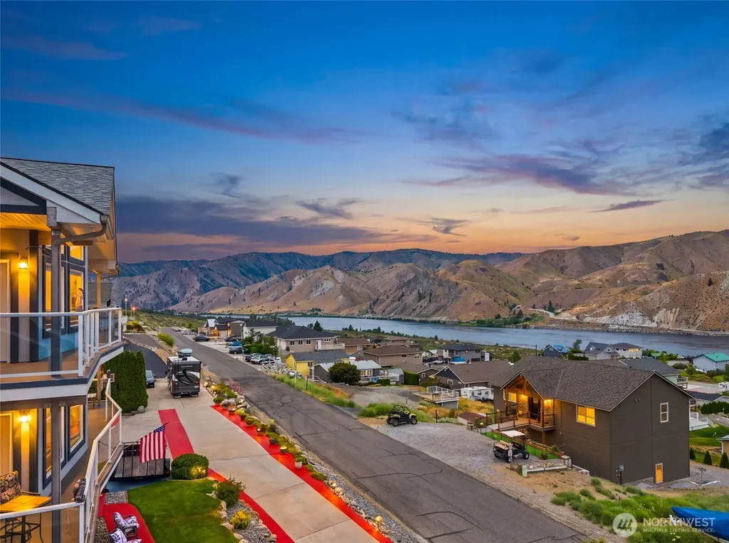 380 Entiat Place Orondo WA 98843