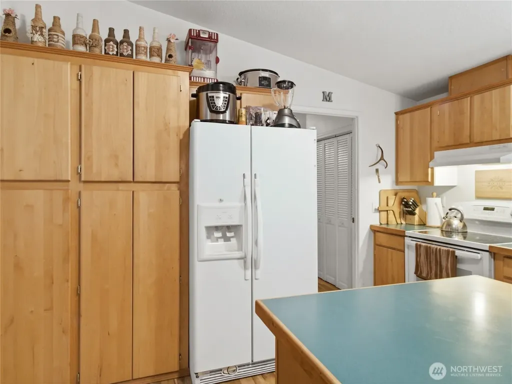 16615 36th Street Ct E Lake Tapps WA 98391