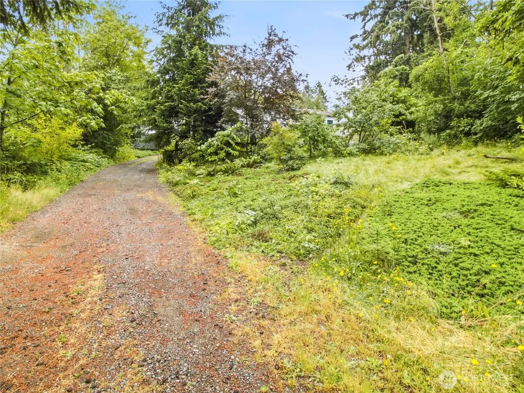 16615 36th Street Ct E Lake Tapps WA 98391