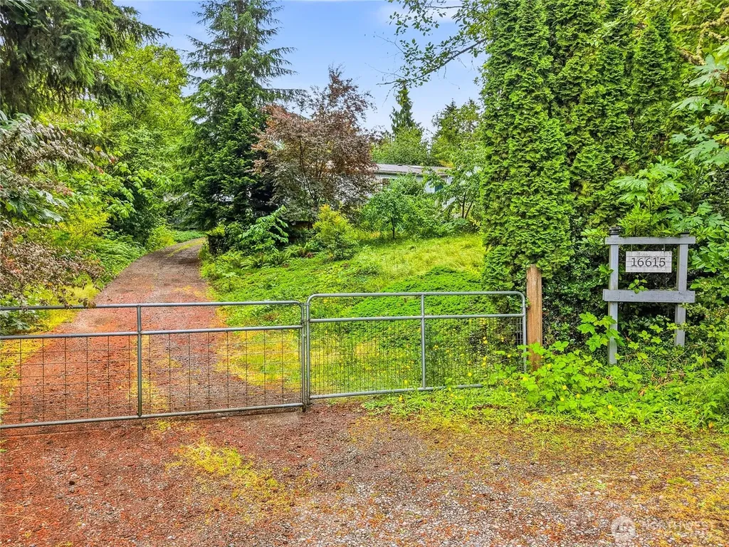 16615 36th Street Ct E Lake Tapps WA 98391