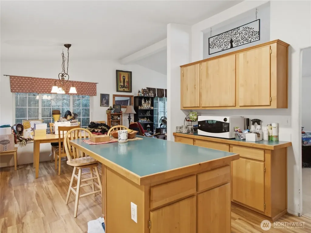 16615 36th Street Ct E Lake Tapps WA 98391