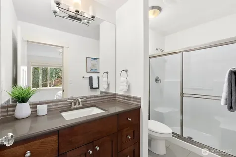 9026 NE 127th Place Kirkland WA 98034