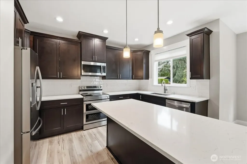 8316 Wildwood Avenue SW Lakewood WA 98498
