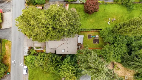 19036 18th Avenue NE Shoreline WA 98155