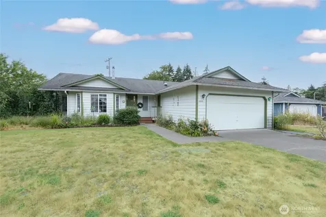 1806 Northwood Court NE Tacoma WA 98422