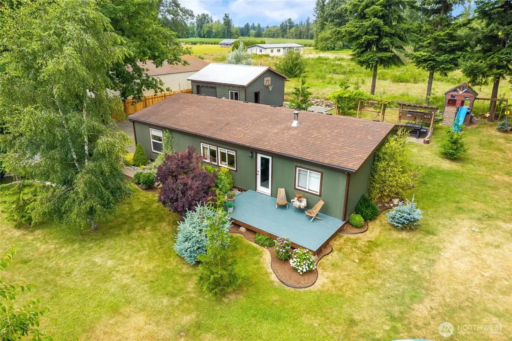 2526 Birch Bay Lynden Road Custer WA 98240
