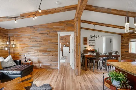 2526 Birch Bay Lynden Road Custer WA 98240
